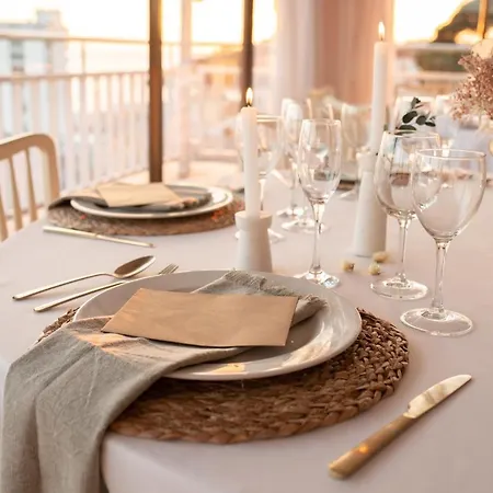 Roger De Flor By Seleqtta ホテル