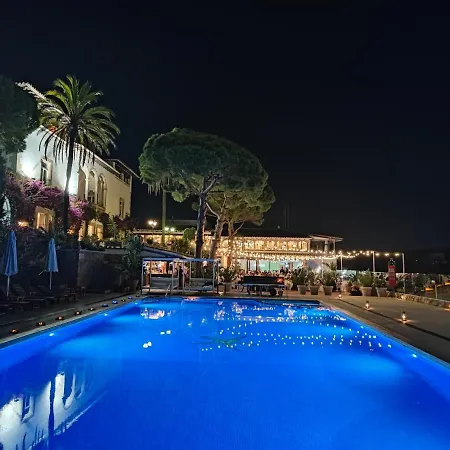 Hotel Roger De Flor Seleqtta 4*