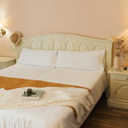 Hotel Roger De Flor Seleqtta 4*