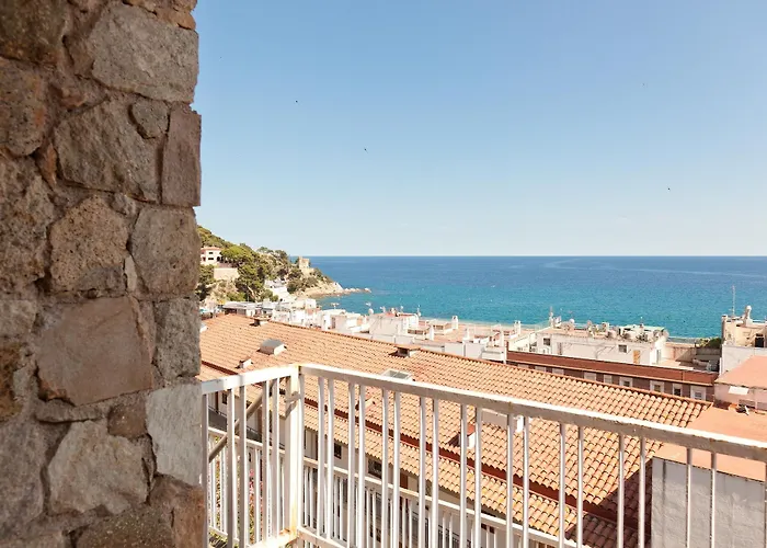 Hotel Roger De Flor By Seleqtta