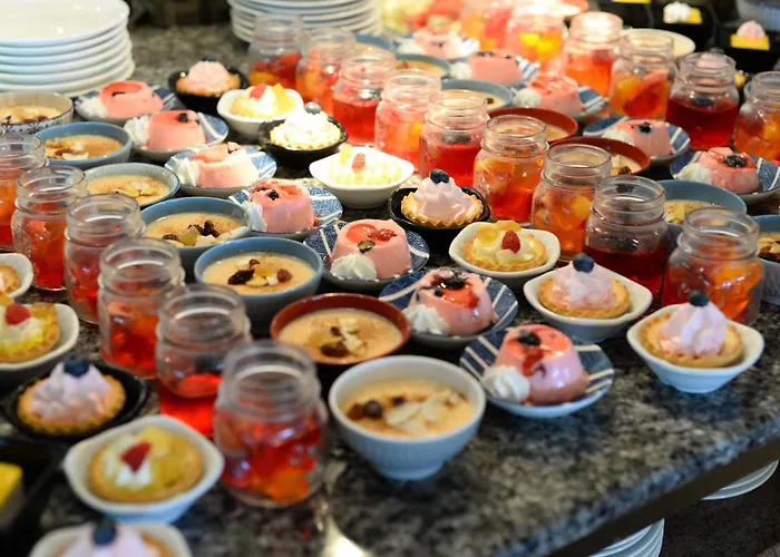 Hotel Roger De Flor By Seleqtta