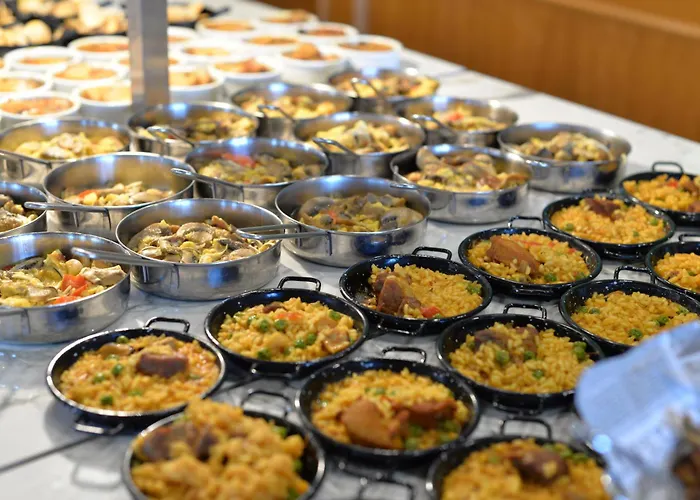 Hotel Roger De Flor By Seleqtta 4*